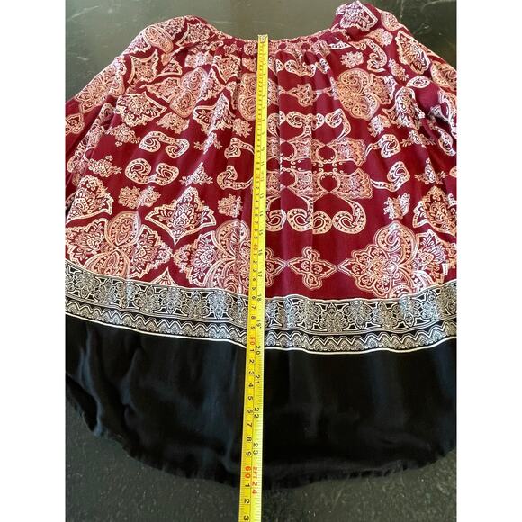 Lucky Brand long sleeve button front blouse red/black geo Med. - Picture 7 of 9